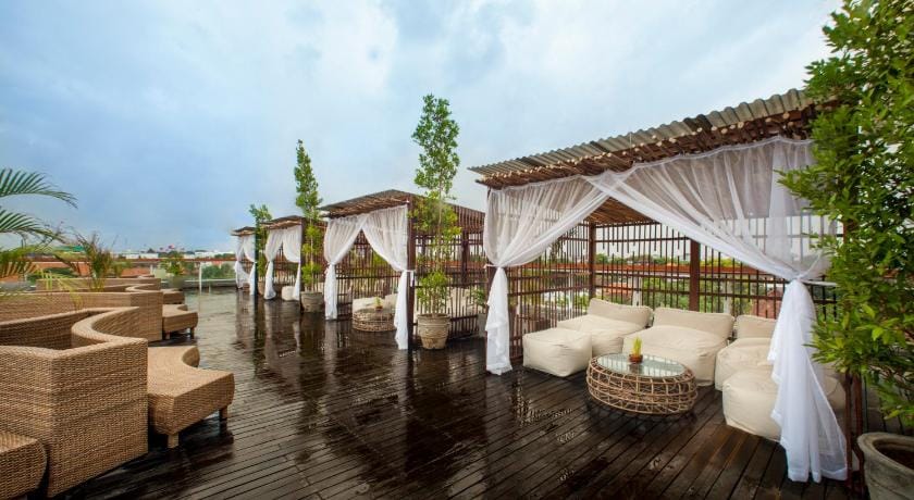 New Garden View Resort Hotel in Kuta