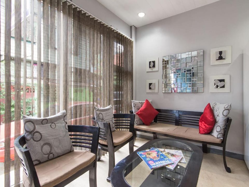 Leesons Residences Malate Hotel in Manila City