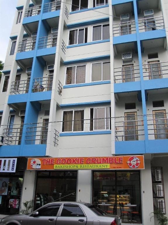 Leesons Residences Malate Hotel in Manila City