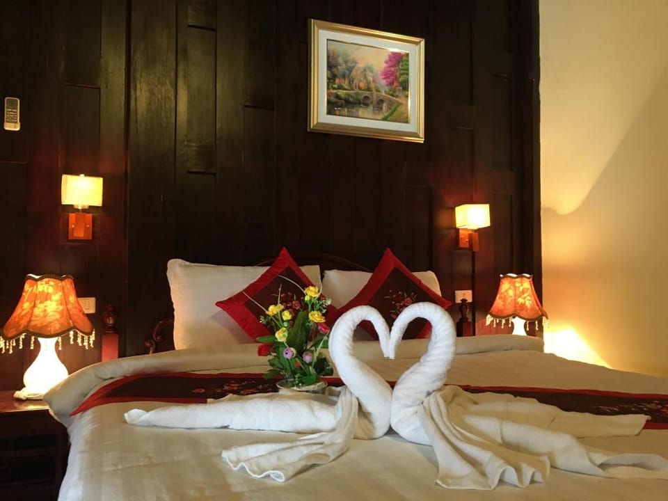 Villa Phathana Boutique Hotel Bed and Breakfast in Luang Prabang