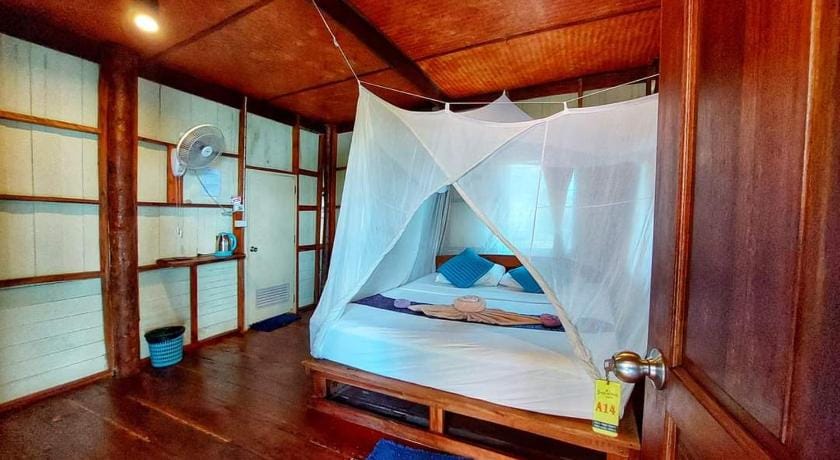 Jungle Hill Beach Bungalow Bed and Breakfast in Krabi Changwat