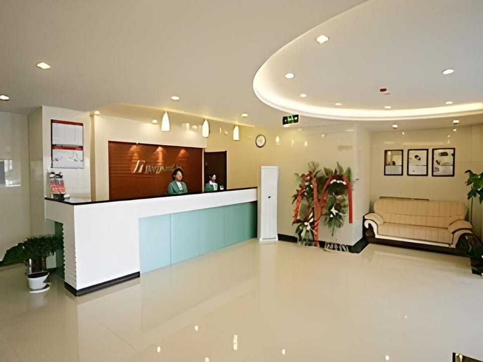 Jinjiang Inn Jinan Quancheng Park Hotel in Shandong
