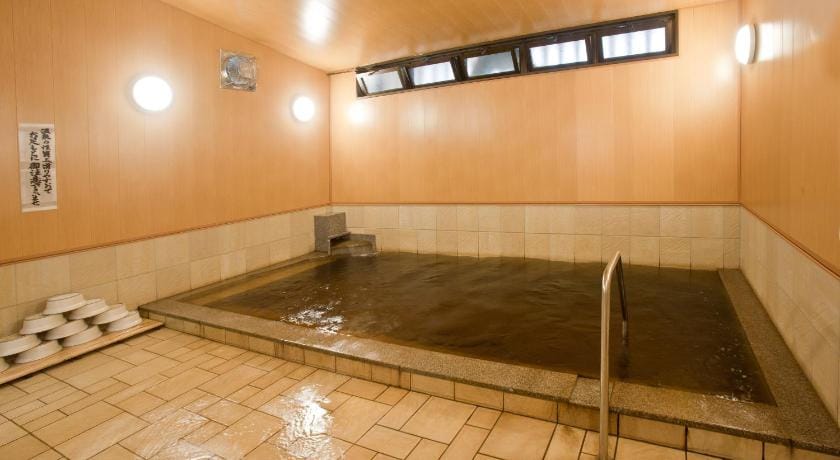 Onsen Hotel Nakahara Bessou Nonsmoking, Earthquake retrofit Ryokan in Japan