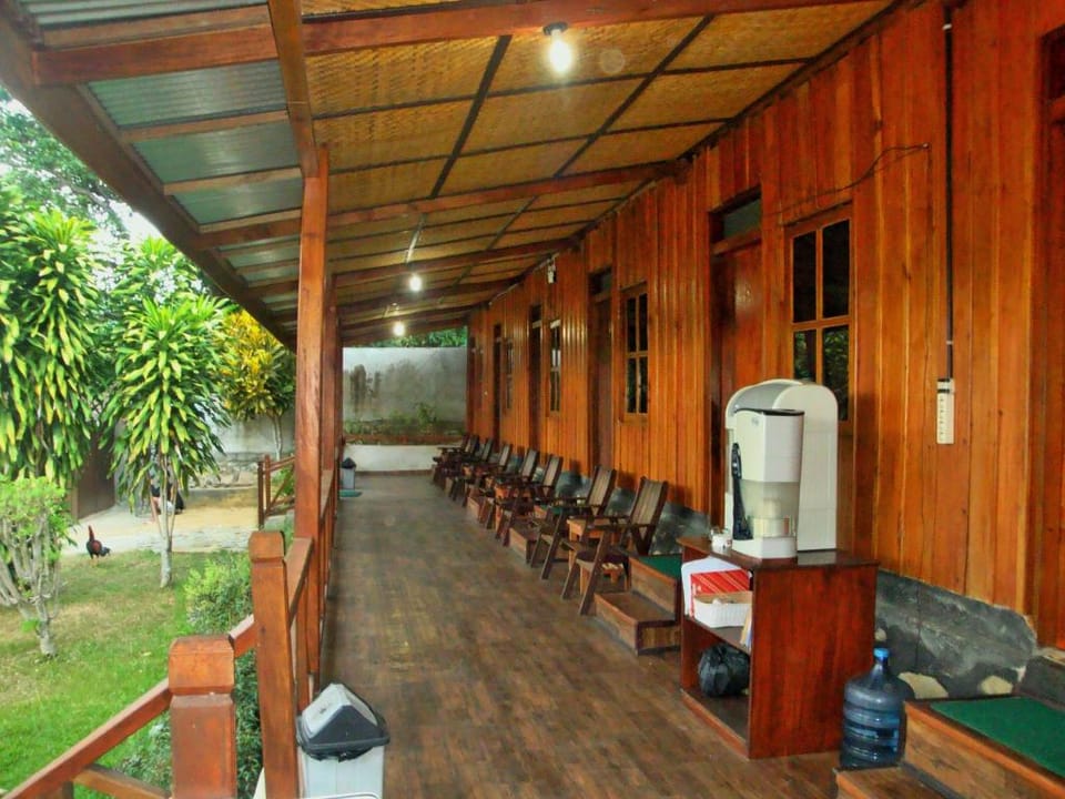 Ue datu Cottages Bed and Breakfast in Indonesia