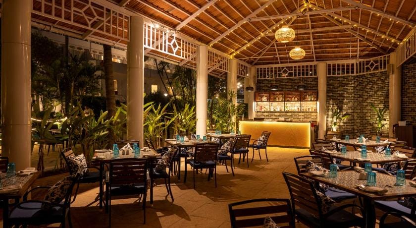 Hotel Southern Star Mysore Hotel in Mysuru