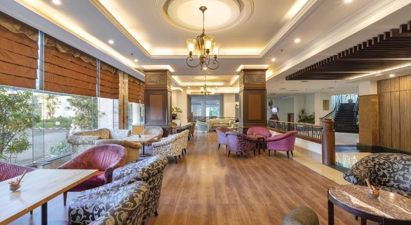 ARTOTEL Suites Aquila - Bandung Hotel in Bandung