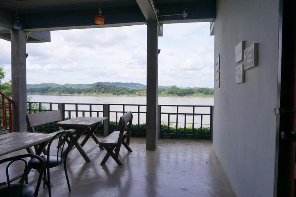 Tonkong Guesthouse & Restaurant Hotel in Vientiane Province, Laos