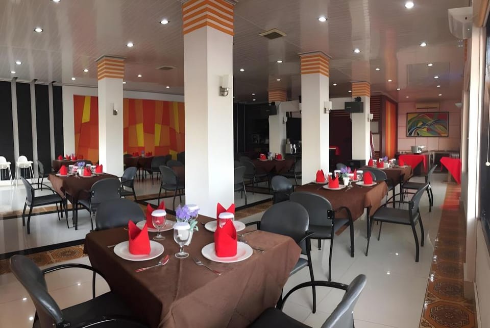 Grand Sari Hotel Hotel in Padang