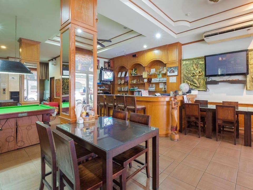 Andamansea Guesthouse Bed and Breakfast in Patong