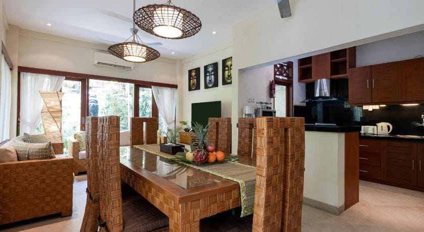 Villa Seriska Seminyak Villa in Kuta