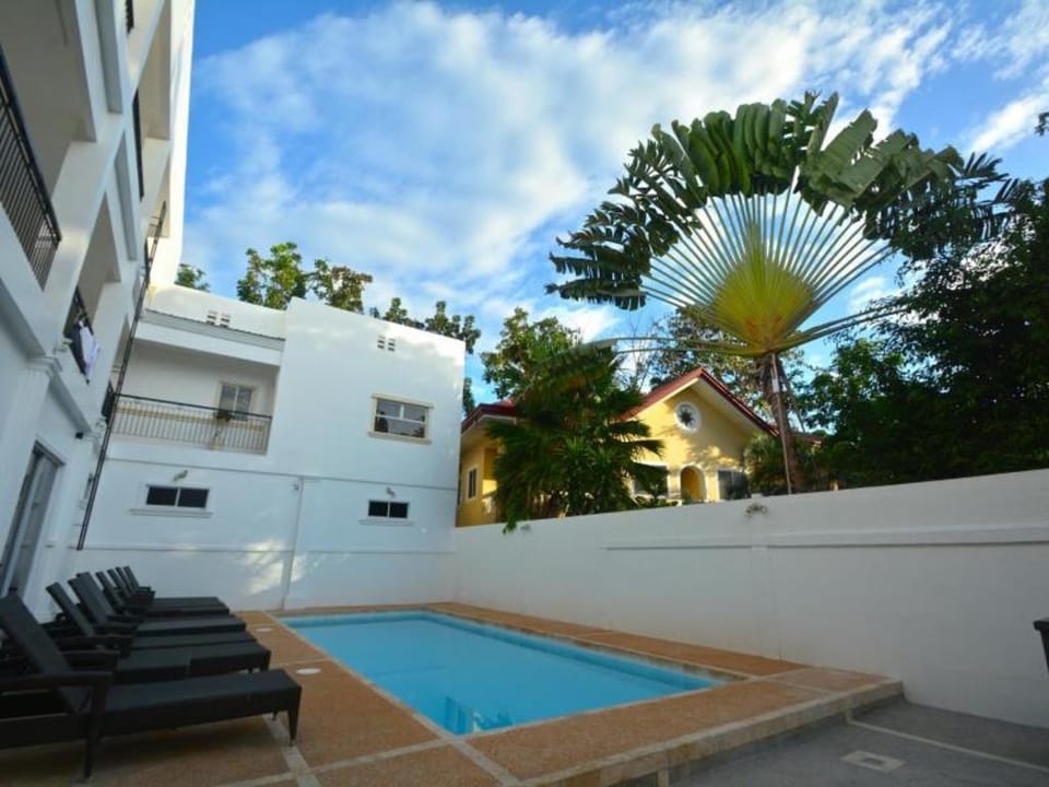 Panglao Regents Park Resort in Panglao