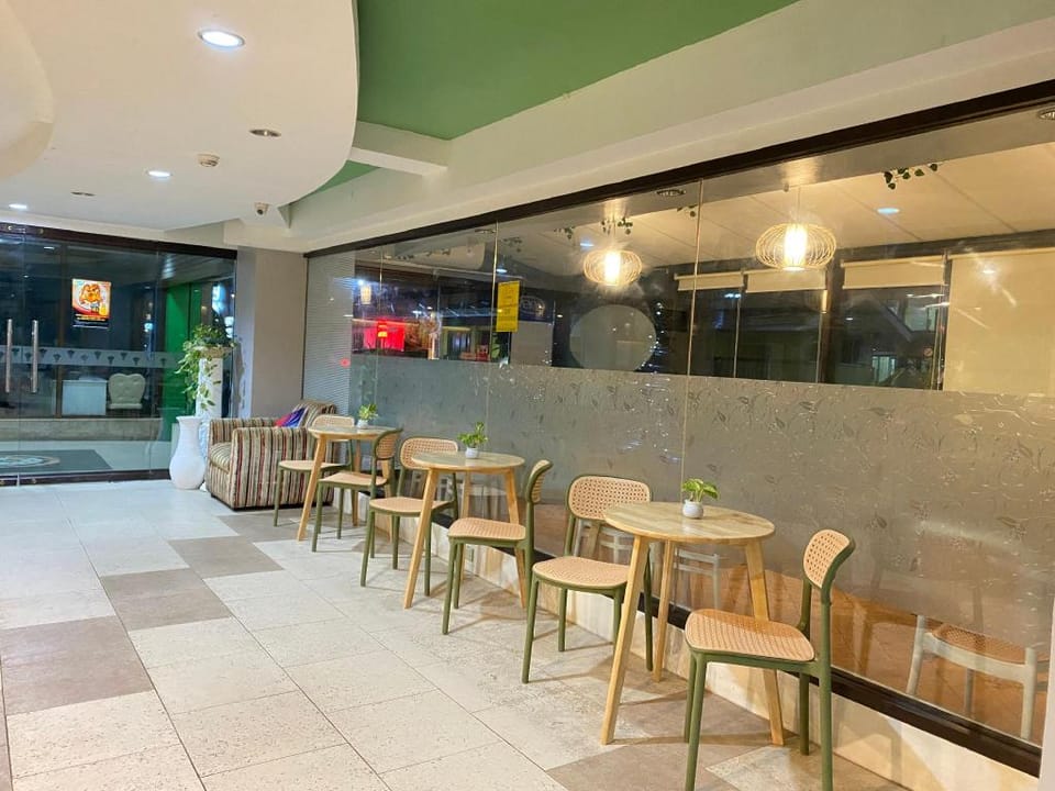 CEBU CENTURY PLAZA HOTEL Hotel in Cebu City