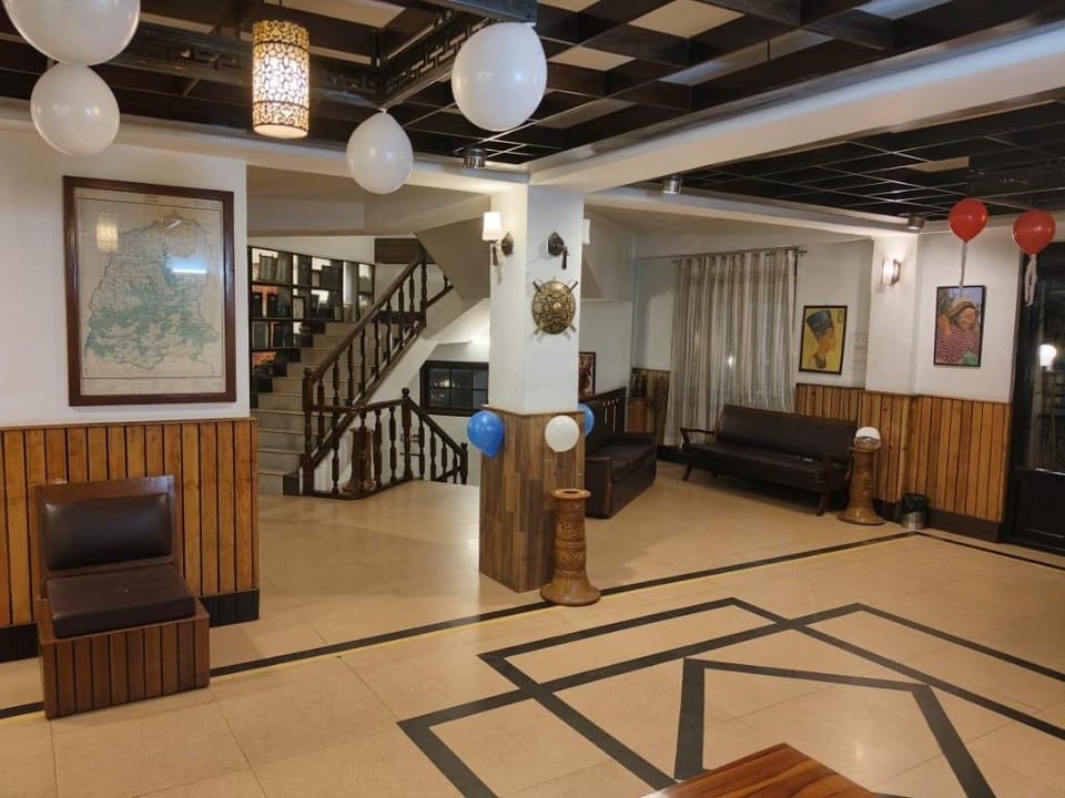 Dew Pond Hotel in India