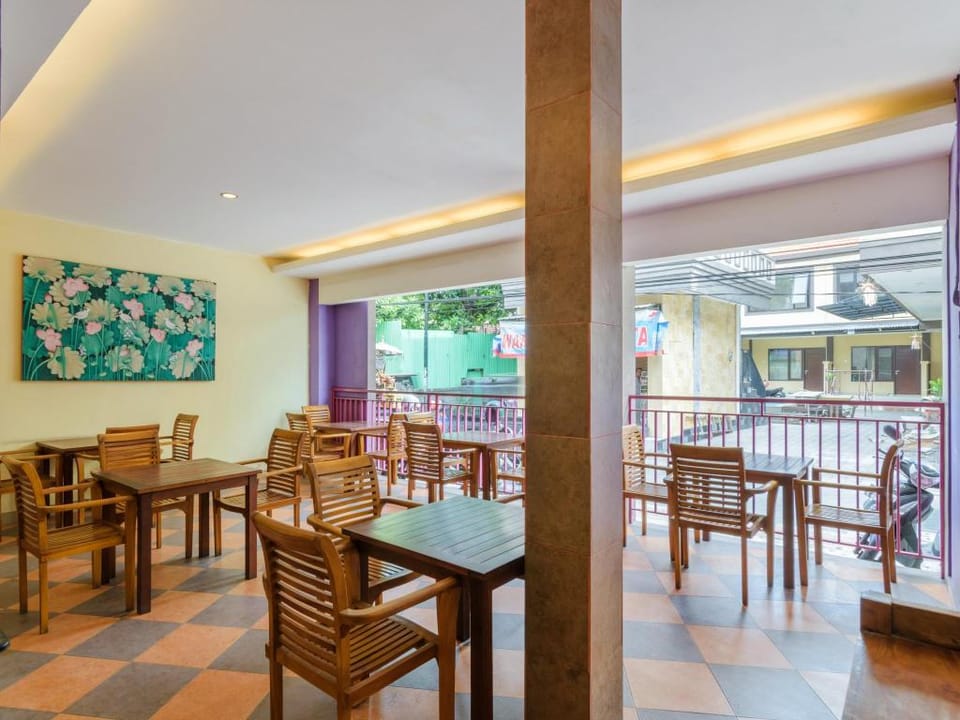 Matahari Guest House Bed and Breakfast in Kuta