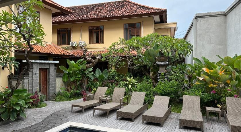 Villa Bunga Hotel Hotel in North Kuta
