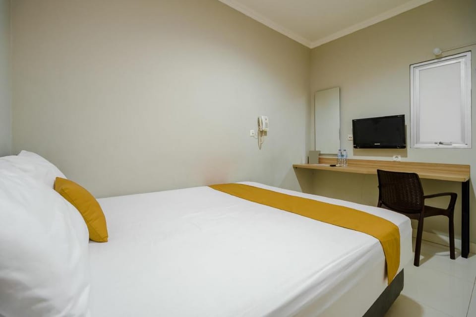 The Nagoya Plasa RedPartner Hotel in Riau Islands, Indonesia