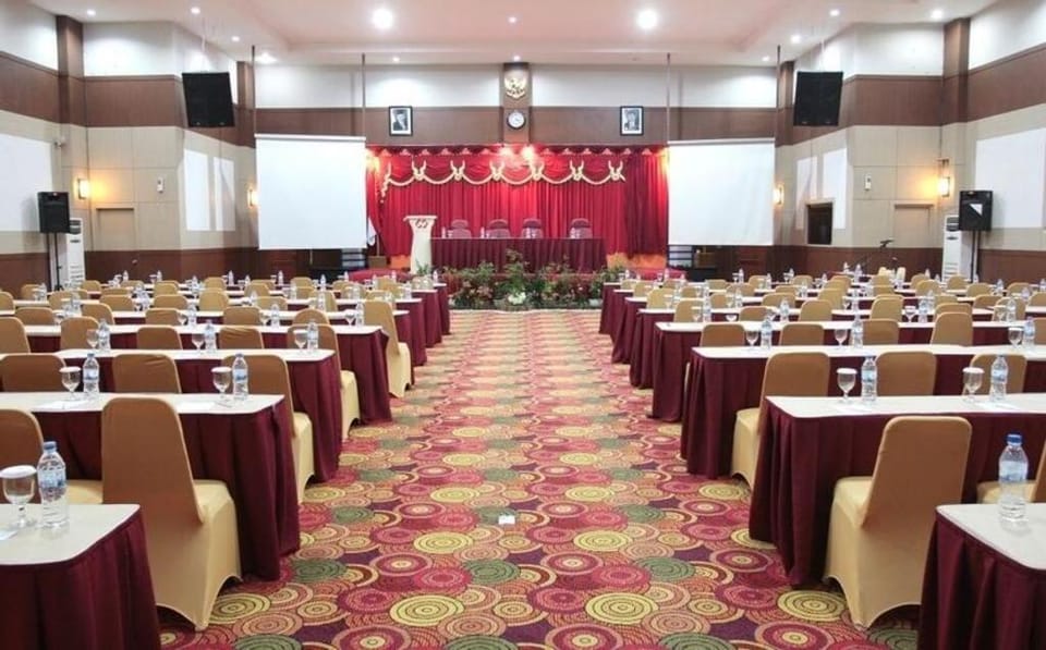 The Nagoya Plasa RedPartner Hotel in Riau Islands, Indonesia