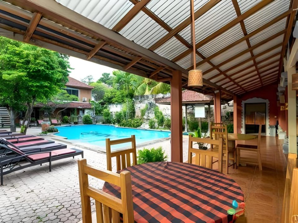 Lovina Beach Hotel Hotel in Bali