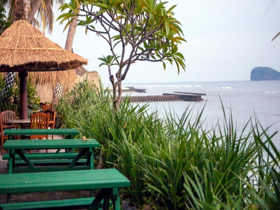 Puri Pandan Restaurant and Bungalows Hotel in Karangasem Regency