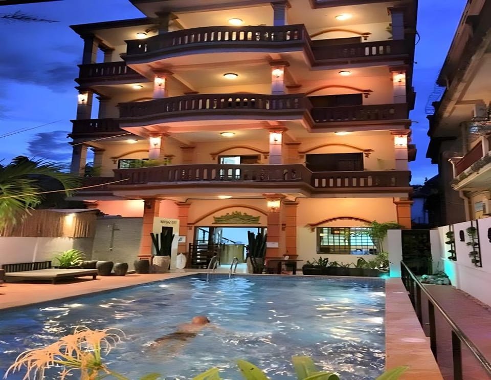 Tropical Breeze Guesthouse Hotel in Krong Siem Reap