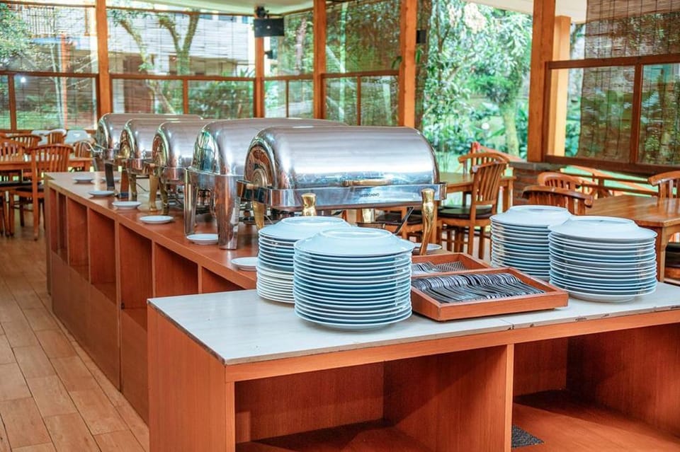 Ahadiat Hotel & Bungalow Hotel in Parongpong