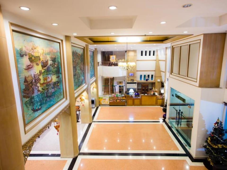 At Ayutthaya Hotel Hotel in Laos