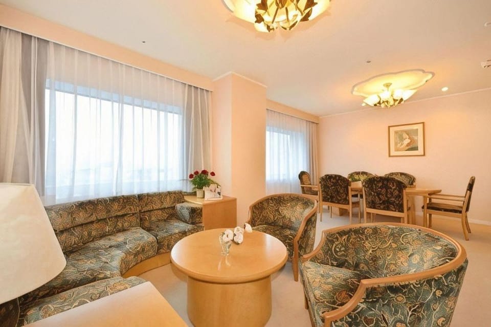 Hotel Crown Palais Hamamatsu Hotel in Aichi Prefecture