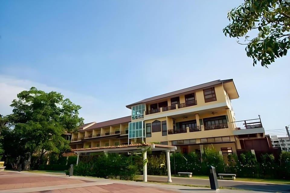 Suphan Lake Hometel Hotel in Bangkok