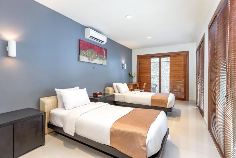 Villa Hening Jimbaran Villa in Kuta Selatan