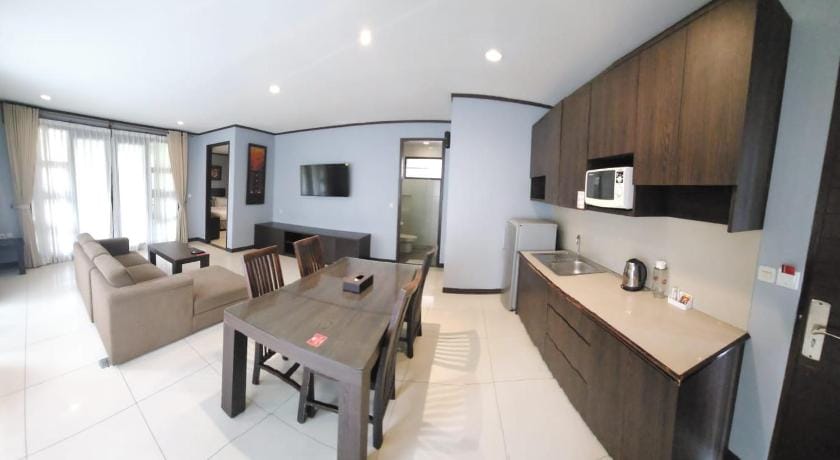 Summer Hill Private Villas & Family Hotel Hotel in Parongpong