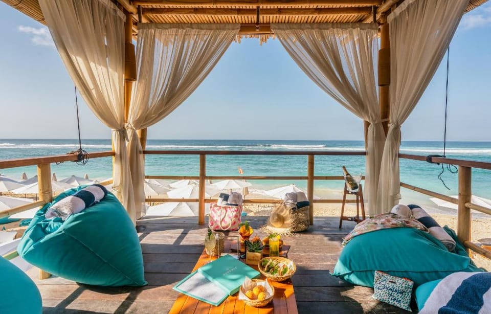 The Ungasan Clifftop Resort Resort in Bali