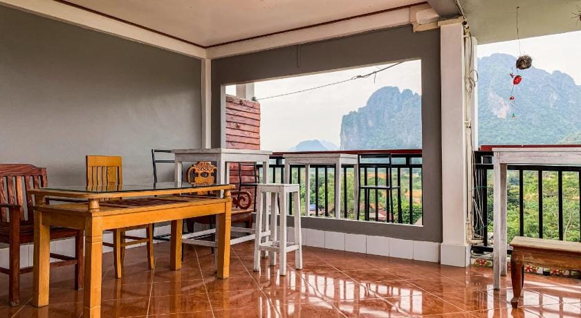 Mountain View Riverside Boutique Hotel Hotel in Vang Vieng