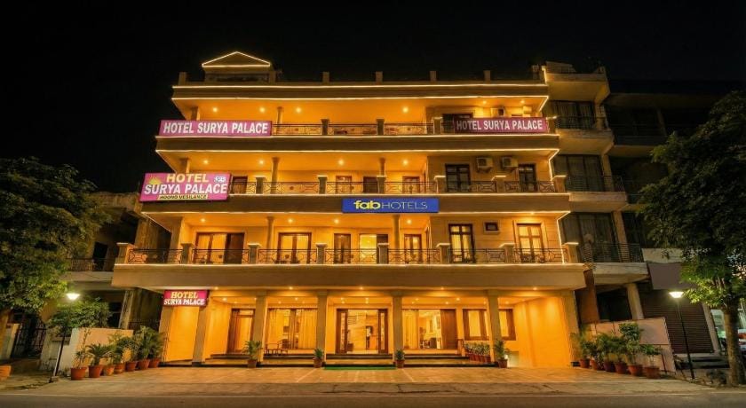Hotel Surya Palace Chandigarh Hotel in Chandigarh
