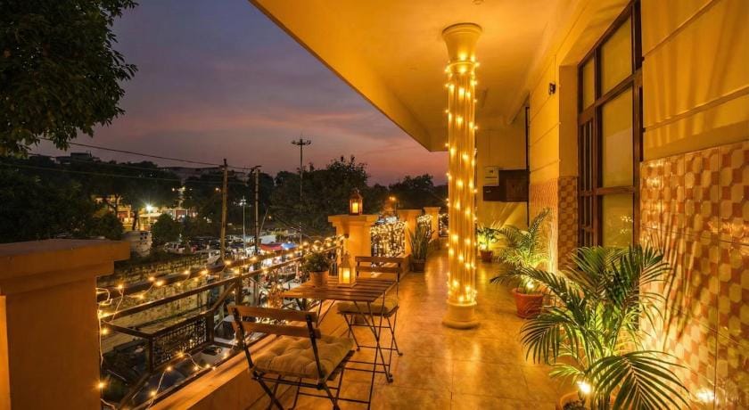 Hotel Surya Palace Chandigarh Hotel in Chandigarh