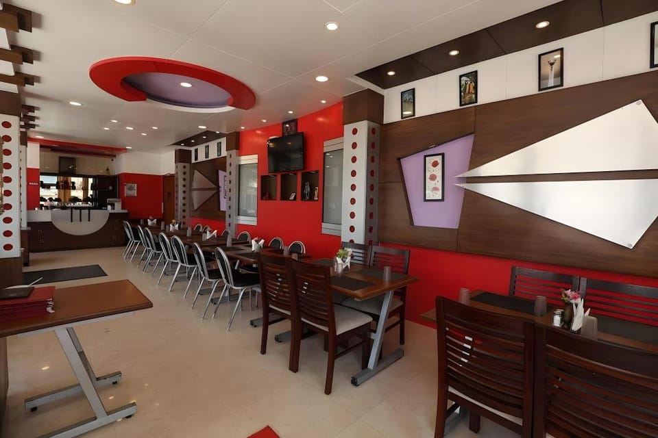 Hotel Silver Oak Hotel in Ooty