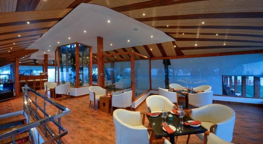 Treehouse Chail Villas Hotel in Himachal Pradesh