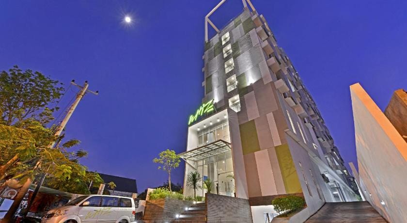 Whiz Hotel Pemuda Semarang Hotel in Indonesia
