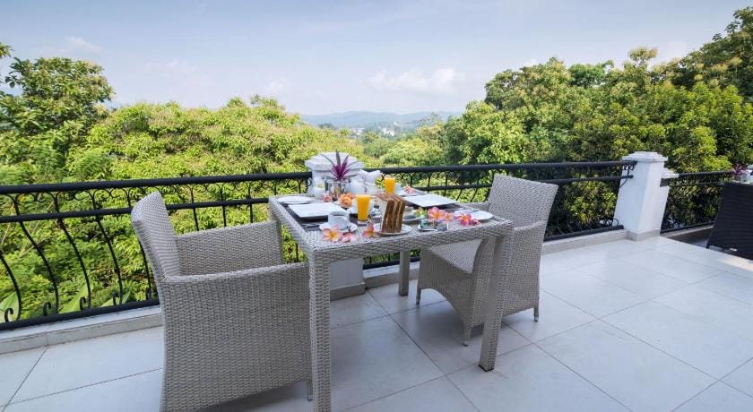 Elegant Hotel Hotel in Central Province