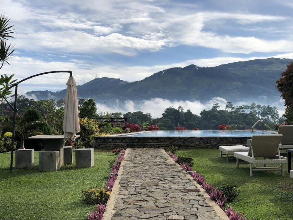 Elegant Hotel Hotel in Central Province