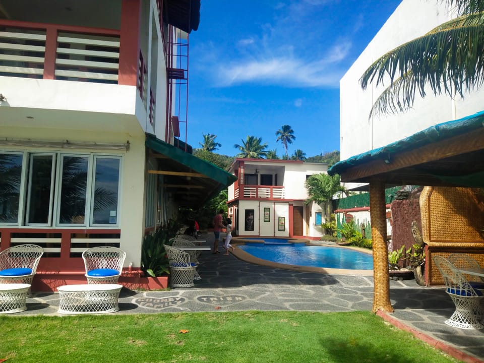 Badladz Beach Resort Resort in Puerto Galera