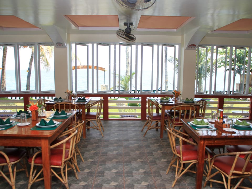Badladz Beach Resort Resort in Puerto Galera