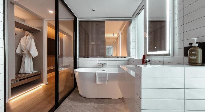 Citrus Sukhumvit 13 Nana Bangkok by Compass Hospitality (SHA Extra Plus) Hotel in Bangkok