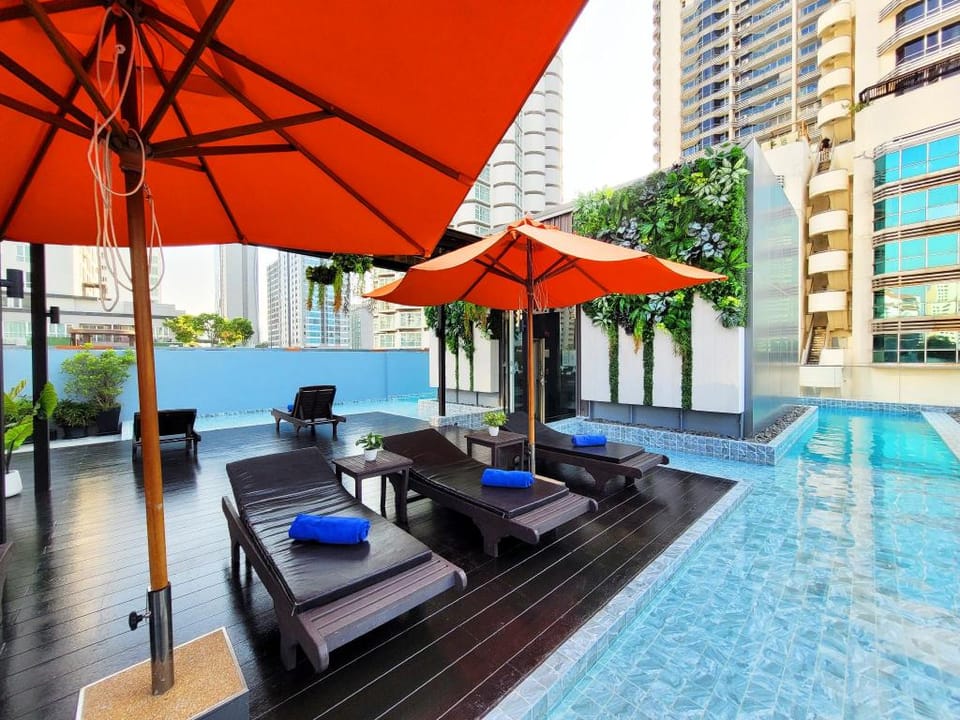 Citrus Sukhumvit 13 Nana Bangkok by Compass Hospitality (SHA Extra Plus) Hotel in Bangkok