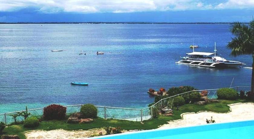 La Mirada Hotel and Serviced Apartments Hotel in Lapu-Lapu City