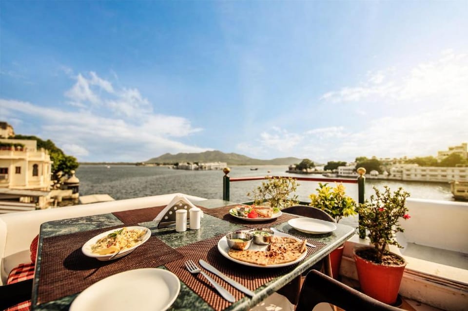 Hotel Devraj Niwas on Lake Pichola Udaipur Hotel in Udaipur