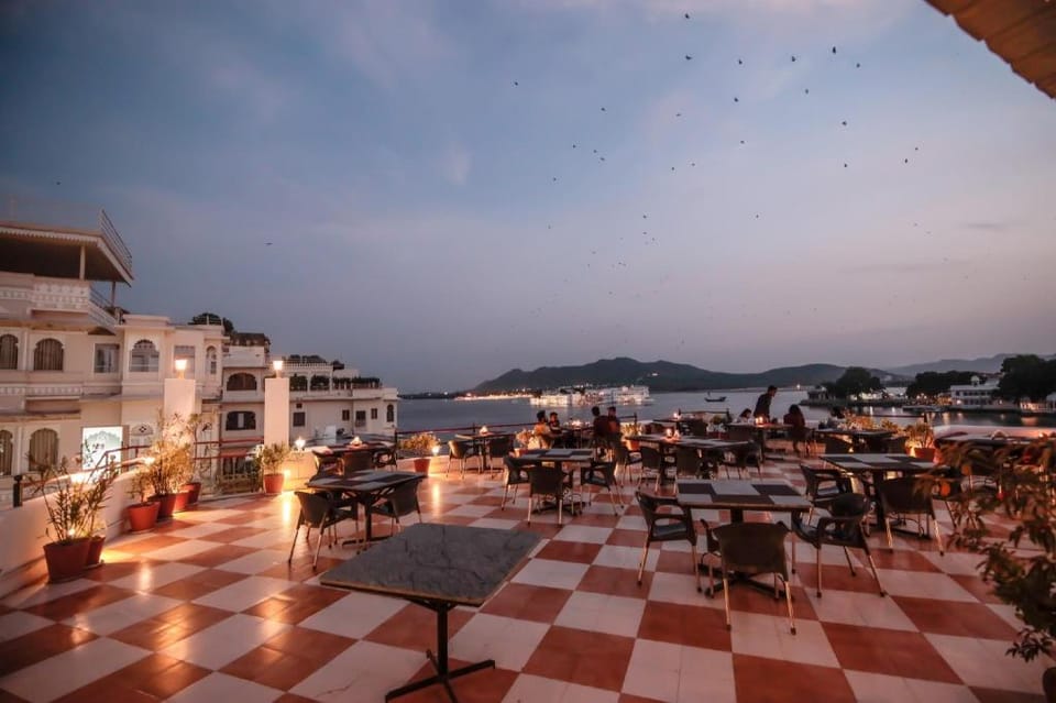 Hotel Devraj Niwas on Lake Pichola Udaipur Hotel in Udaipur