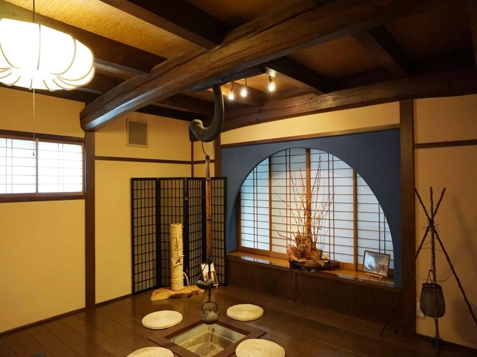 Minshuku Kuwataniya Ryokan Bed and Breakfast in Takayama