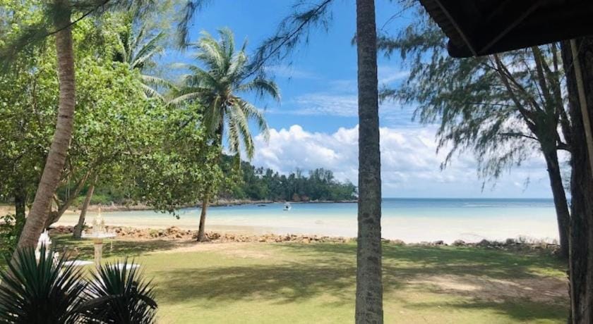 Wattana Resort Hotel in Ko Pha-ngan Sub-district