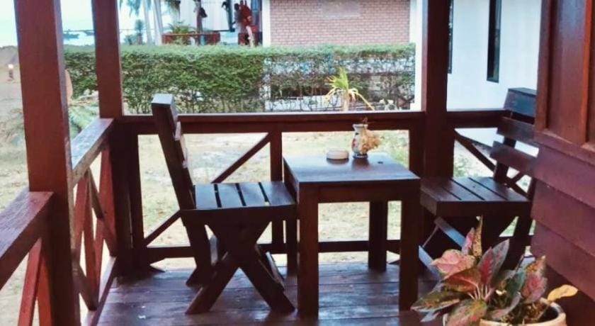 Wattana Resort Hotel in Ko Pha-ngan Sub-district