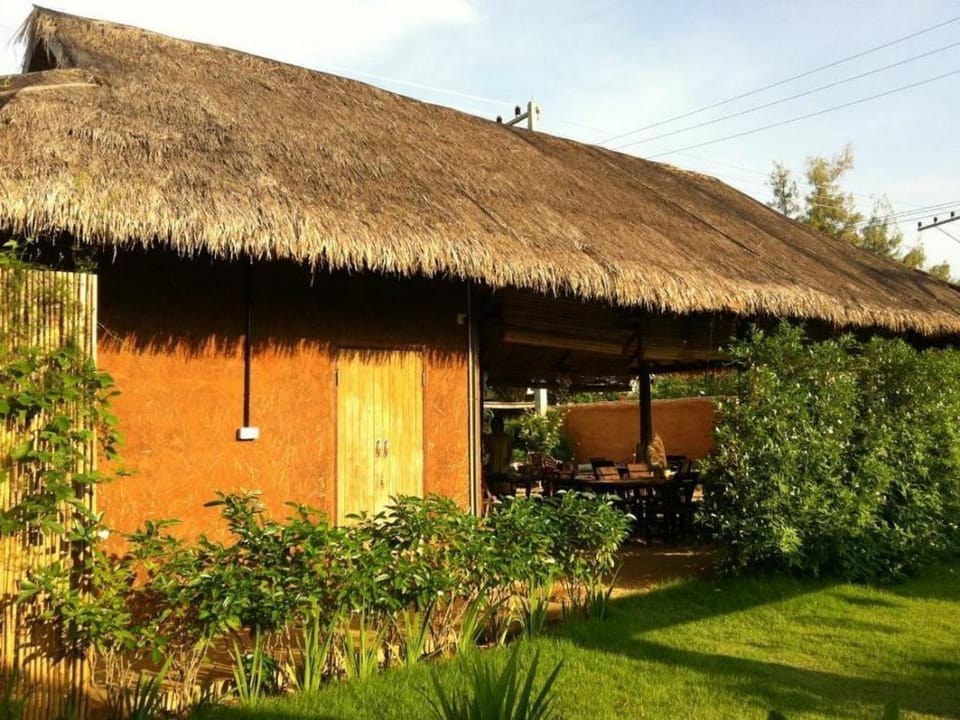 Pranberry Bed and Breakfast Hotel in Prachuap Khiri Khan, Thailand